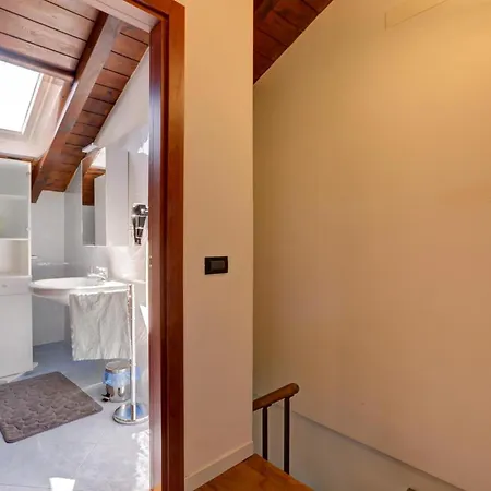 Apartamento Cozy In Cadrezzate Con With Wifi