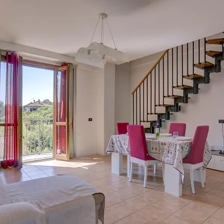 Apartamento Cozy In Cadrezzate Con With Wifi Osmate